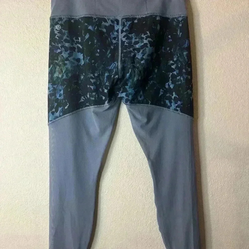 LULULEMON Running in the City Tight Floral leggings sz 8 - Picture 4 of 4